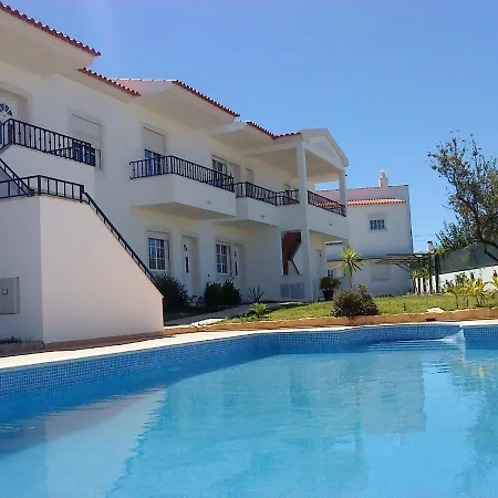 Διαμέρισμα Charming 2-bed In Olhos De Agua Αλμπουφέιρα