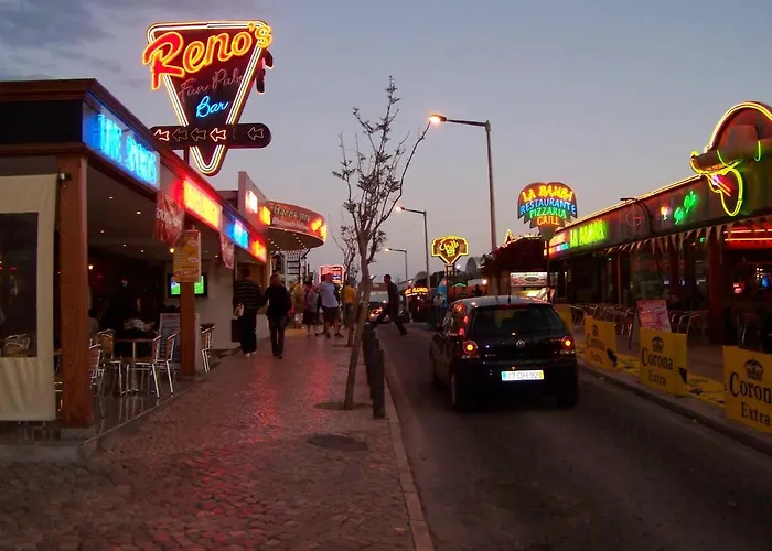 Charming 2-bed In Olhos De Agua Apartment